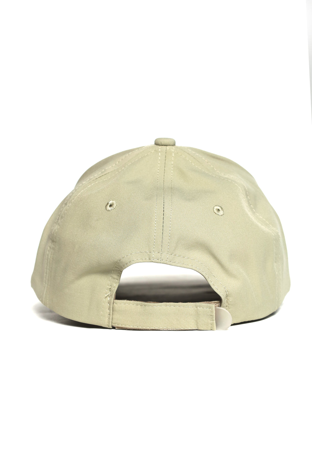 color:beige